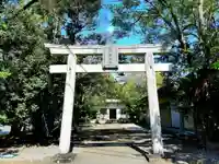 諏訪神社の鳥居
