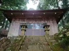 八幡神社の建物その他