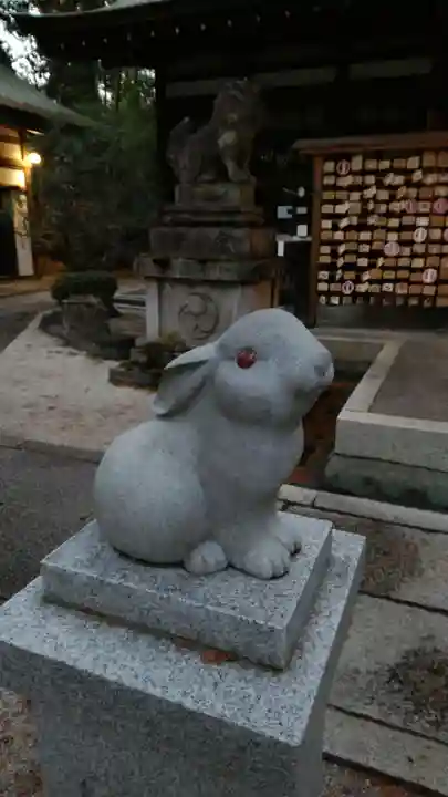 岡崎神社の狛犬