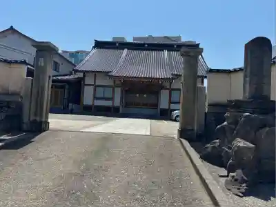 本陽寺の本殿・本堂