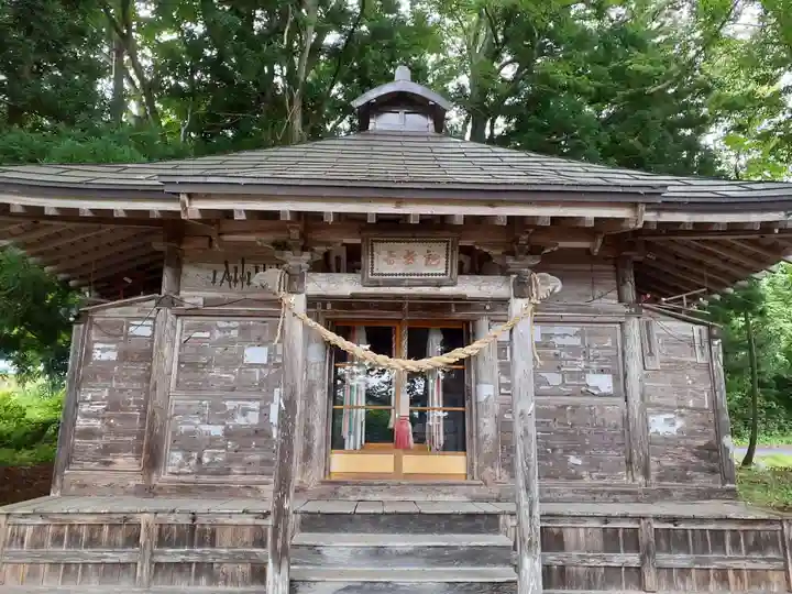 黄金堂の本殿・本堂