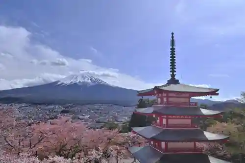 新倉富士浅間神社(山梨県)