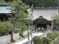 横峰寺の本殿・本堂