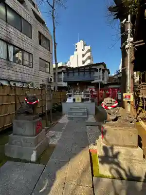 気象神社の{uncategorized: "未分類", other: "その他", undefined: "問題あり", building: "その他建物", grave: "お墓", sacred_gate: "鳥居", guardian: "狛犬", statue: "像", buddha: "仏像", history: "歴史", nature: "自然", garden: "庭園", animal: "動物", pagoda: "塔", temizu: "手水舎", mountain_gate: "山門・神門", sanctuary: "本殿・本堂", subordinate: "末社・摂社", art: "芸術", scenery: "景色", jizo: "地蔵", ema: "絵馬", goshuin: "御朱印", omikuji: "おみくじ", items: "授与品その他", amulet: "お守り", goshuincho: "御朱印帳", eats: "食事", festival: "お祭り", votive_dance: "神楽", shichigosan: "七五三参", wedding: "結婚式", experience: "体験その他", initially: "初詣", around: "周辺", anti_infection: "感染症対策"}