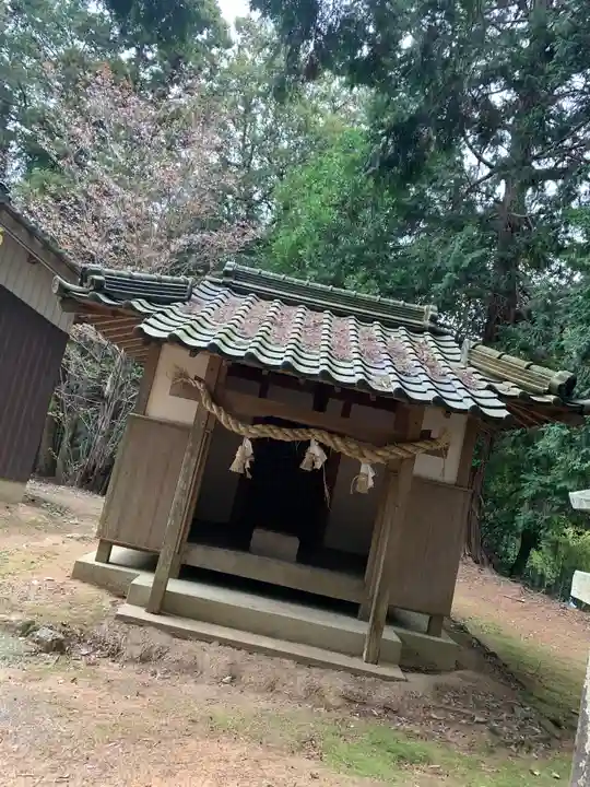 松尾八幡宮の末社・摂社