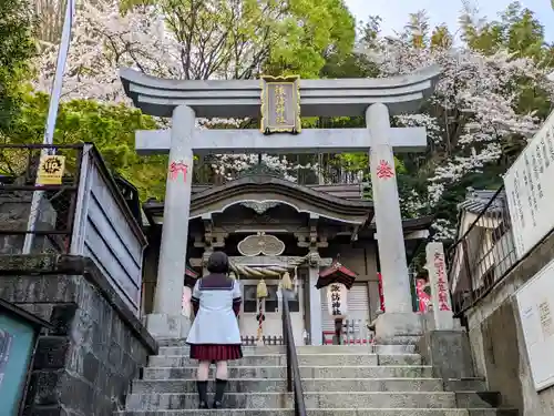 石川町諏訪神社の鳥居