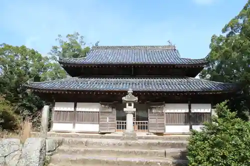 観世音寺の本殿・本堂