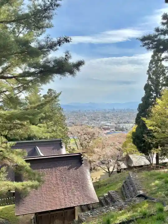 蚊里田八幡宮の{uncategorized: "未分類", other: "その他", undefined: "問題あり", building: "その他建物", grave: "お墓", sacred_gate: "鳥居", guardian: "狛犬", statue: "像", buddha: "仏像", history: "歴史", nature: "自然", garden: "庭園", animal: "動物", pagoda: "塔", temizu: "手水舎", mountain_gate: "山門・神門", sanctuary: "本殿・本堂", subordinate: "末社・摂社", art: "芸術", scenery: "景色", jizo: "地蔵", ema: "絵馬", goshuin: "御朱印", omikuji: "おみくじ", items: "授与品その他", amulet: "お守り", goshuincho: "御朱印帳", eats: "食事", festival: "お祭り", votive_dance: "神楽", shichigosan: "七五三参", wedding: "結婚式", experience: "体験その他", initially: "初詣", around: "周辺", anti_infection: "感染症対策"}