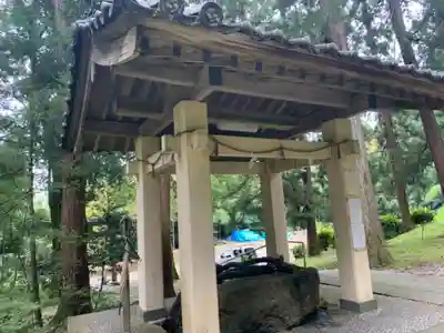 劒神社の手水舎