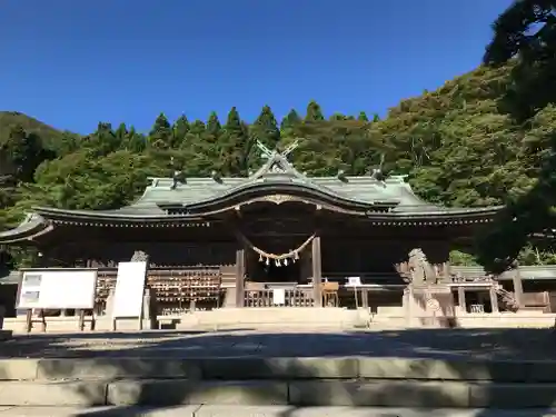 函館八幡宮の本殿