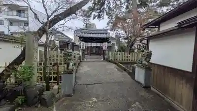 龍王宮秀郷社（橋守神社）(滋賀県)