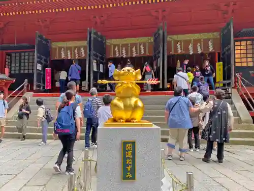 日光二荒山神社の狛犬