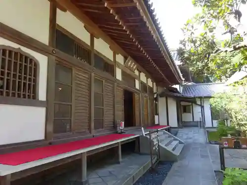 佛日庵の本殿・本堂