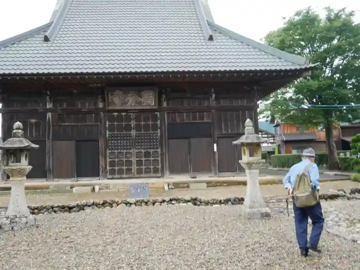 国分寺の本殿・本堂