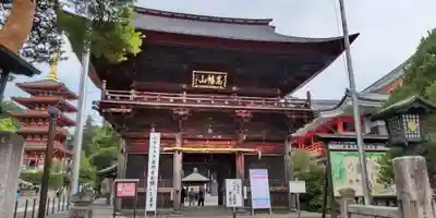 高幡不動尊 金剛寺の山門・神門