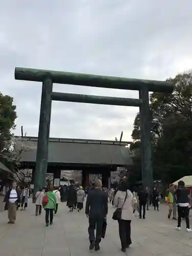 靖國神社の鳥居