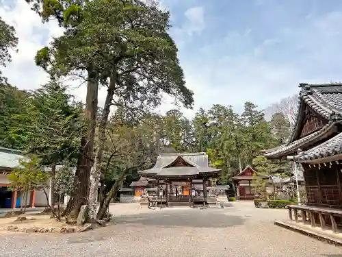 奥石神社の建物その他