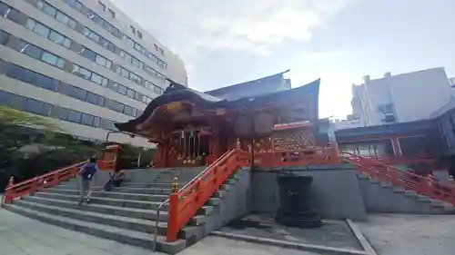 花園神社の本殿・本堂