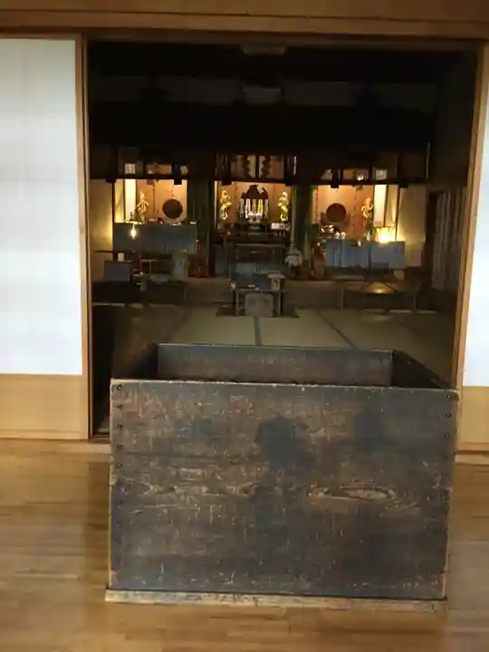 薬師神社の本殿・本堂