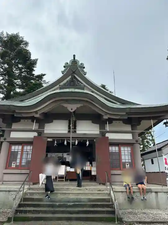 新川神社の本殿・本堂