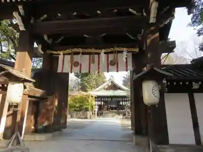 白峯神宮の山門・神門