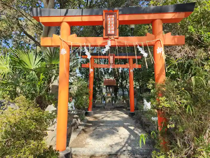 御厨神社の末社・摂社