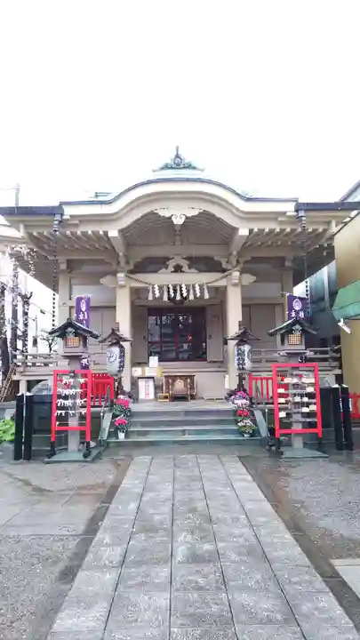 矢先稲荷神社の本殿・本堂