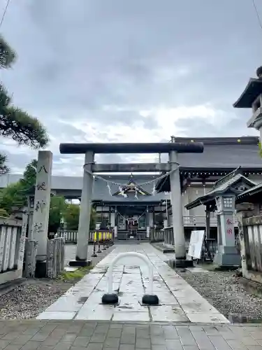 今泉八坂神社の{uncategorized: "未分類", other: "その他", undefined: "問題あり", building: "その他建物", grave: "お墓", sacred_gate: "鳥居", guardian: "狛犬", statue: "像", buddha: "仏像", history: "歴史", nature: "自然", garden: "庭園", animal: "動物", pagoda: "塔", temizu: "手水舎", mountain_gate: "山門・神門", sanctuary: "本殿・本堂", subordinate: "末社・摂社", art: "芸術", scenery: "景色", jizo: "地蔵", ema: "絵馬", goshuin: "御朱印", omikuji: "おみくじ", items: "授与品その他", amulet: "お守り", goshuincho: "御朱印帳", eats: "食事", festival: "お祭り", votive_dance: "神楽", shichigosan: "七五三参", wedding: "結婚式", experience: "体験その他", initially: "初詣", around: "周辺", anti_infection: "感染症対策"}
