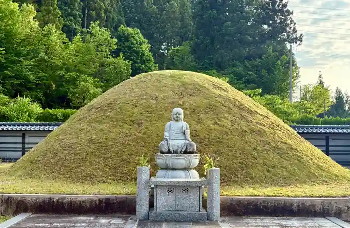 御誕生寺(猫寺)(福井県)