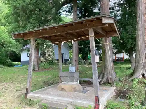 一本木諏訪神社(長野県)