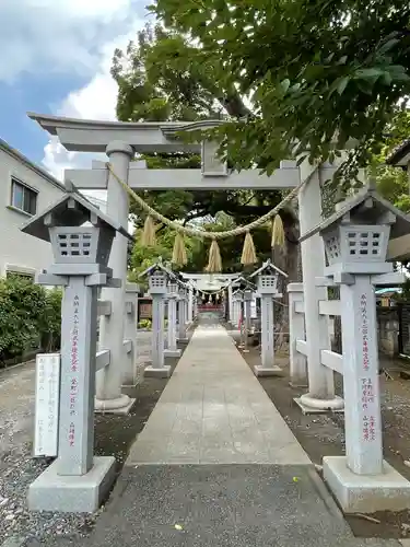 芳川神社の鳥居