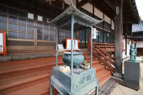 薬師寺の本殿・本堂