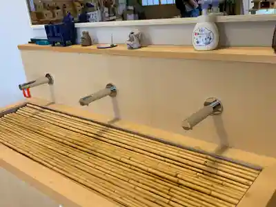 石鎚神社(関東石鎚神社)の手水舎