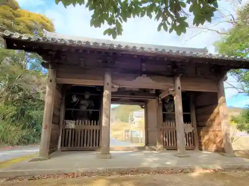 石峯寺の山門