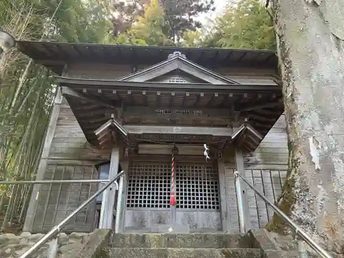 鳥谷諏訪神社(神奈川県)