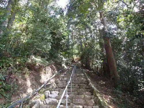 天忍穂別神社の建物その他