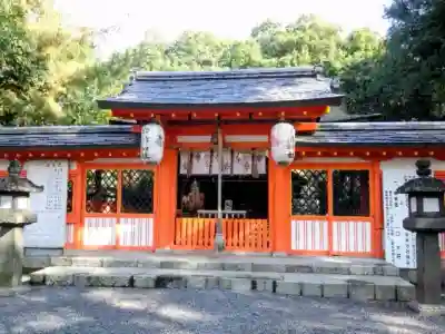 宇治神社の{uncategorized: "未分類", other: "その他", undefined: "問題あり", building: "その他建物", grave: "お墓", sacred_gate: "鳥居", guardian: "狛犬", statue: "像", buddha: "仏像", history: "歴史", nature: "自然", garden: "庭園", animal: "動物", pagoda: "塔", temizu: "手水舎", mountain_gate: "山門・神門", sanctuary: "本殿・本堂", subordinate: "末社・摂社", art: "芸術", scenery: "景色", jizo: "地蔵", ema: "絵馬", goshuin: "御朱印", omikuji: "おみくじ", items: "授与品その他", amulet: "お守り", goshuincho: "御朱印帳", eats: "食事", festival: "お祭り", votive_dance: "神楽", shichigosan: "七五三参", wedding: "結婚式", experience: "体験その他", initially: "初詣", around: "周辺", anti_infection: "感染症対策"}