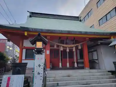 氷川鍬神社の本殿・本堂