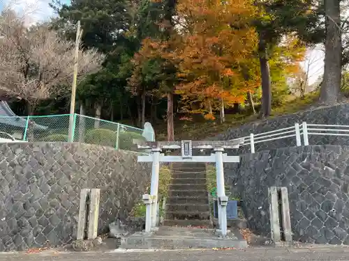 熊野神社の鳥居