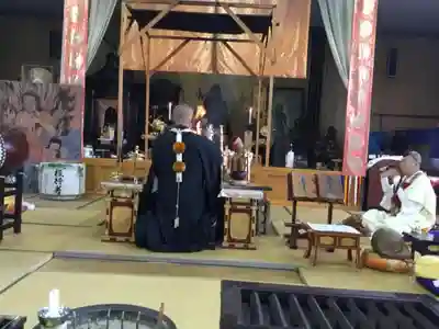 吉祥草寺の本殿・本堂