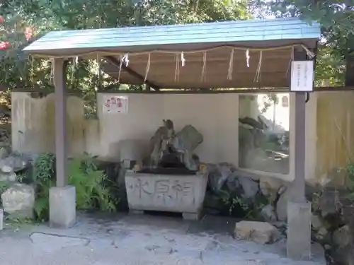 宇治神社の手水舎