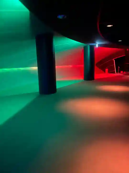 東本願寺本廟 牛久浄苑(牛久大仏)(茨城県)