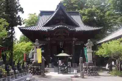 秩父札所１番　四萬部寺の本殿・本堂