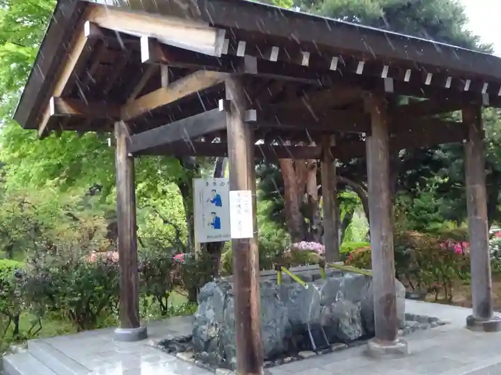 開成山大神宮の手水舎