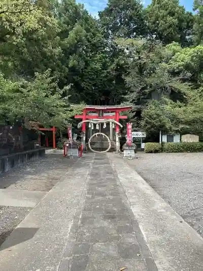 烏子稲荷神社の鳥居