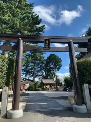 中野沼袋氷川神社の鳥居