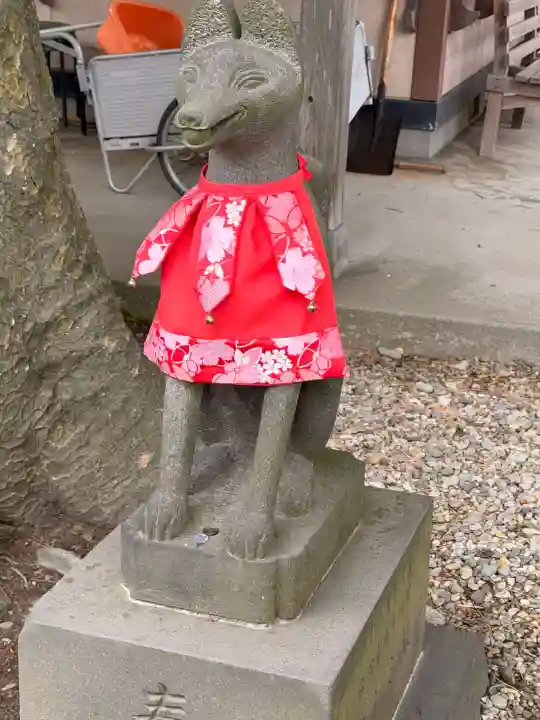 三皇熊野神社本宮の{uncategorized: "未分類", other: "その他", undefined: "問題あり", building: "その他建物", grave: "お墓", sacred_gate: "鳥居", guardian: "狛犬", statue: "像", buddha: "仏像", history: "歴史", nature: "自然", garden: "庭園", animal: "動物", pagoda: "塔", temizu: "手水舎", mountain_gate: "山門・神門", sanctuary: "本殿・本堂", subordinate: "末社・摂社", art: "芸術", scenery: "景色", jizo: "地蔵", ema: "絵馬", goshuin: "御朱印", omikuji: "おみくじ", items: "授与品その他", amulet: "お守り", goshuincho: "御朱印帳", eats: "食事", festival: "お祭り", votive_dance: "神楽", shichigosan: "七五三参", wedding: "結婚式", experience: "体験その他", initially: "初詣", around: "周辺", anti_infection: "感染症対策"}