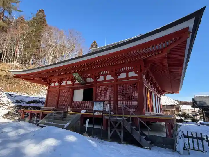 達谷窟毘沙門堂の{uncategorized: "未分類", other: "その他", undefined: "問題あり", building: "その他建物", grave: "お墓", sacred_gate: "鳥居", guardian: "狛犬", statue: "像", buddha: "仏像", history: "歴史", nature: "自然", garden: "庭園", animal: "動物", pagoda: "塔", temizu: "手水舎", mountain_gate: "山門・神門", sanctuary: "本殿・本堂", subordinate: "末社・摂社", art: "芸術", scenery: "景色", jizo: "地蔵", ema: "絵馬", goshuin: "御朱印", omikuji: "おみくじ", items: "授与品その他", amulet: "お守り", goshuincho: "御朱印帳", eats: "食事", festival: "お祭り", votive_dance: "神楽", shichigosan: "七五三参", wedding: "結婚式", experience: "体験その他", initially: "初詣", around: "周辺", anti_infection: "感染症対策"}