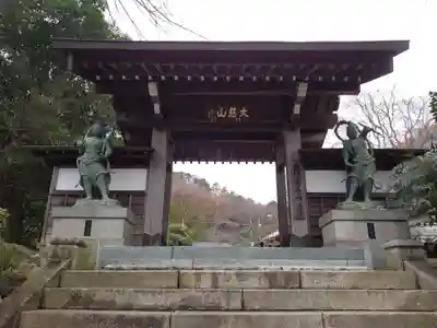 光明寺の山門・神門