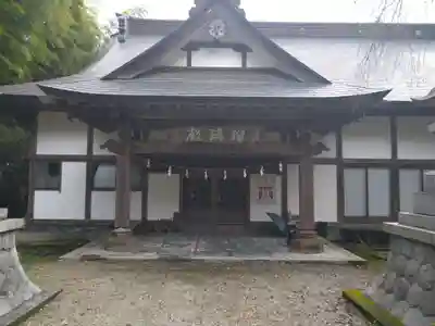 八王寺の本殿・本堂